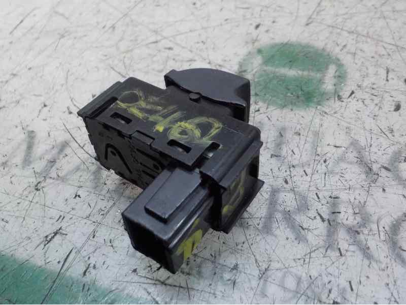 Recambio de mando elevalunas trasero derecho para citroën c3 1.6 16v hdi referencia OEM IAM 98012514XT  