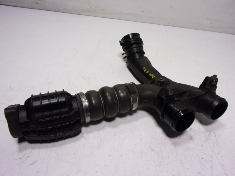 Recambio de tubo intercooler para peugeot partner tepee b9 1.6 16v hdi referencia OEM IAM 9804177580 9685598580 1440R2