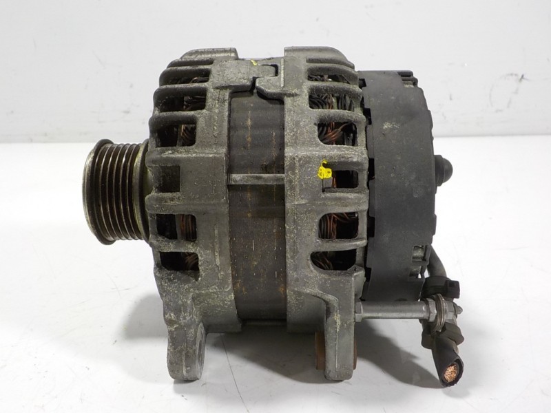 Recambio de alternador para volkswagen cc (358) 2.0 tdi referencia OEM IAM 03L903024F 03L903024F 