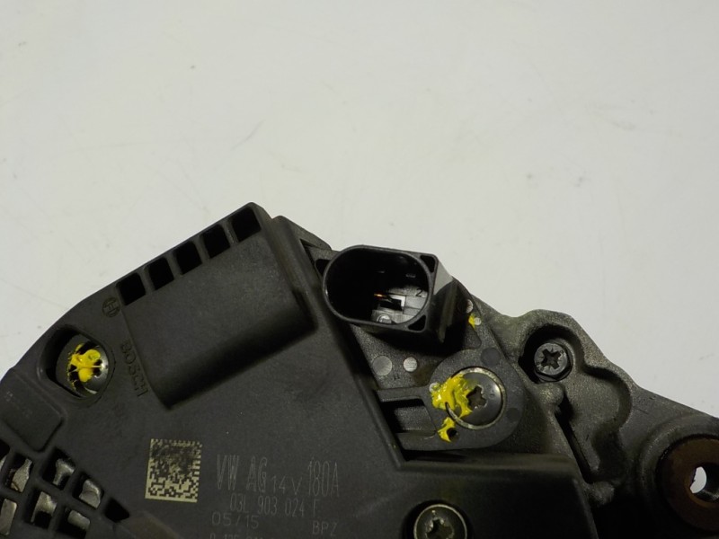 Recambio de alternador para volkswagen cc (358) 2.0 tdi referencia OEM IAM 03L903024F 03L903024F 