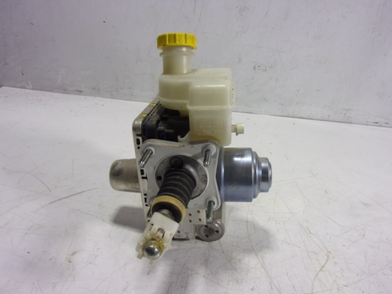 Recambio de servofreno para alfa romeo stelvio (630) executive 4wd referencia OEM IAM 50903657 5056415 28554057193