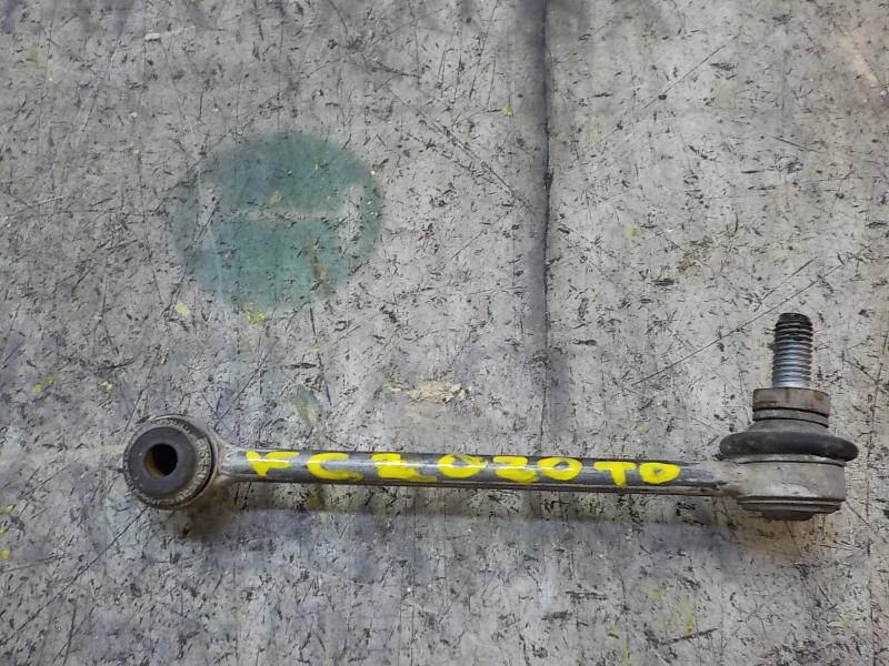 Recambio de tirante trasero derecho para bmw serie 3 berlina (e90) 320d referencia OEM IAM 33556764428  