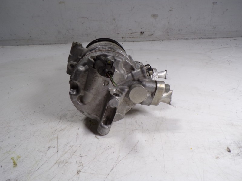 Recambio de compresor aire acondicionado para seat leon (5f1) fr referencia OEM IAM 5Q0816803 5Q0816803D 4471507851