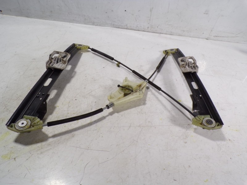 Recambio de elevalunas delantero izquierdo para seat leon (5f1) fr referencia OEM IAM 5F4837461D  