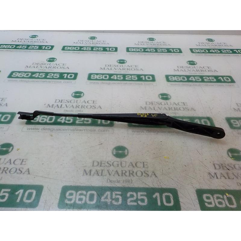 Recambio de brazo limpia delantero izquierdo para skoda fabia active referencia OEM IAM 6V1955409A  