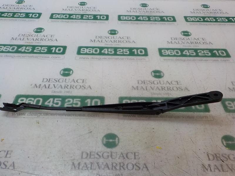 Recambio de brazo limpia delantero izquierdo para skoda fabia active referencia OEM IAM 6V1955409A  
