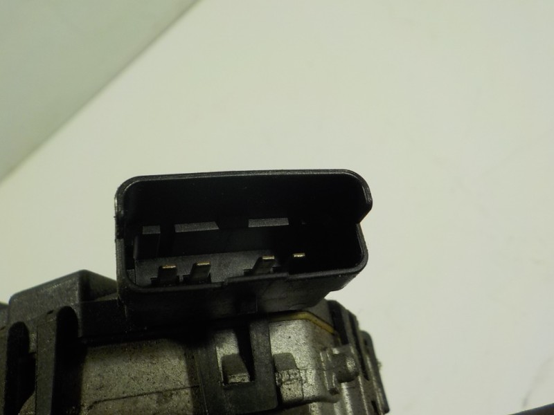 Recambio de motor limpia delantero para peugeot 207 cc 1.6 16v referencia OEM IAM 6405KK 3397020877 0390241970