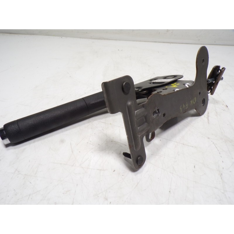 Recambio de palanca freno de mano para peugeot 207 cc 1.6 16v referencia OEM IAM 4701C4 96828471XT 071551415