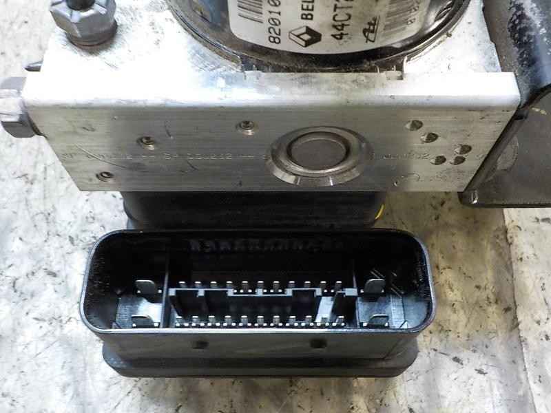 Recambio de abs para renault twingo 1.5 dci diesel fap referencia OEM IAM 8201078284 8201065089 10020702114