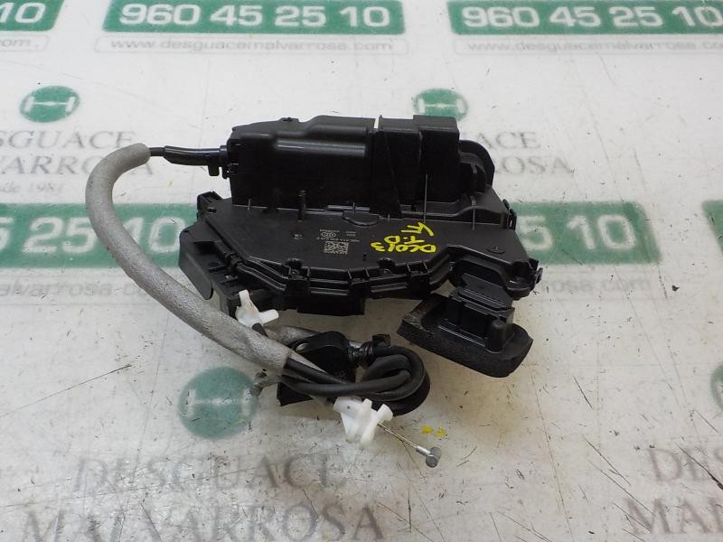 Recambio de cerradura puerta trasera derecha para skoda fabia active referencia OEM IAM 5G4839016D A6E6TA839016E 