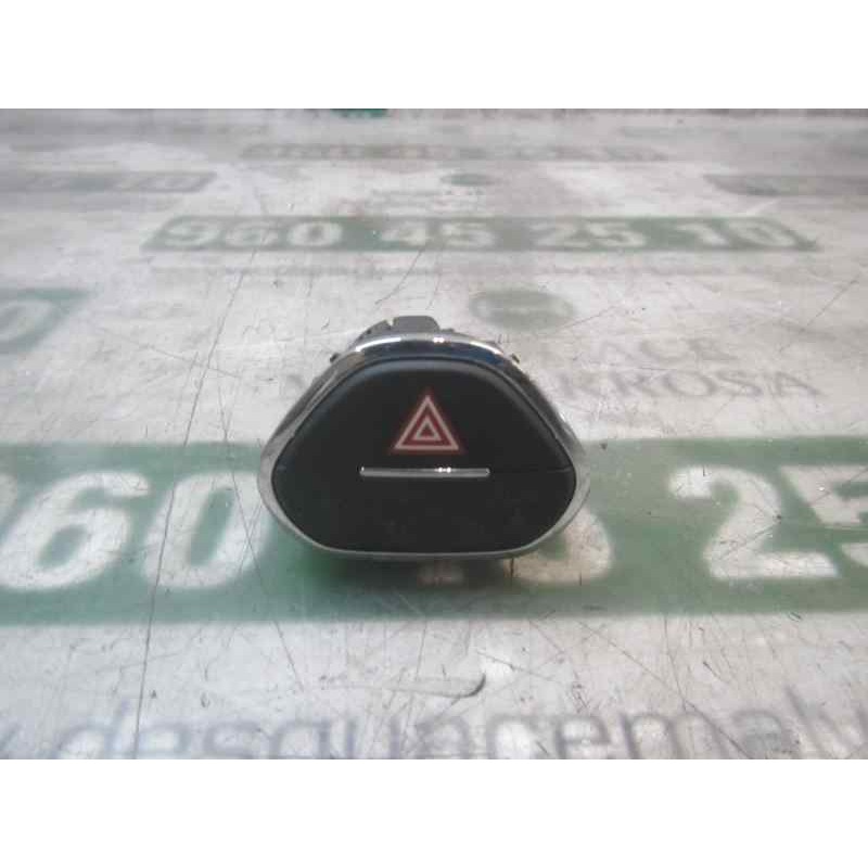 Recambio de warning para opel corsa e 1.4 referencia OEM IAM 13363976 39031634 