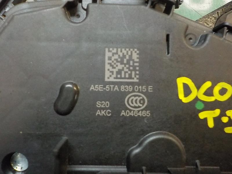 Recambio de cerradura puerta trasera izquierda para skoda fabia active referencia OEM IAM 5G4839015D A5E5TA839015E 