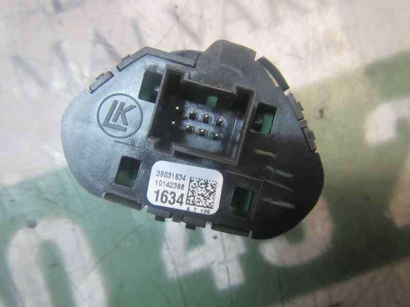 Recambio de warning para opel corsa e 1.4 referencia OEM IAM 13363976 39031634 
