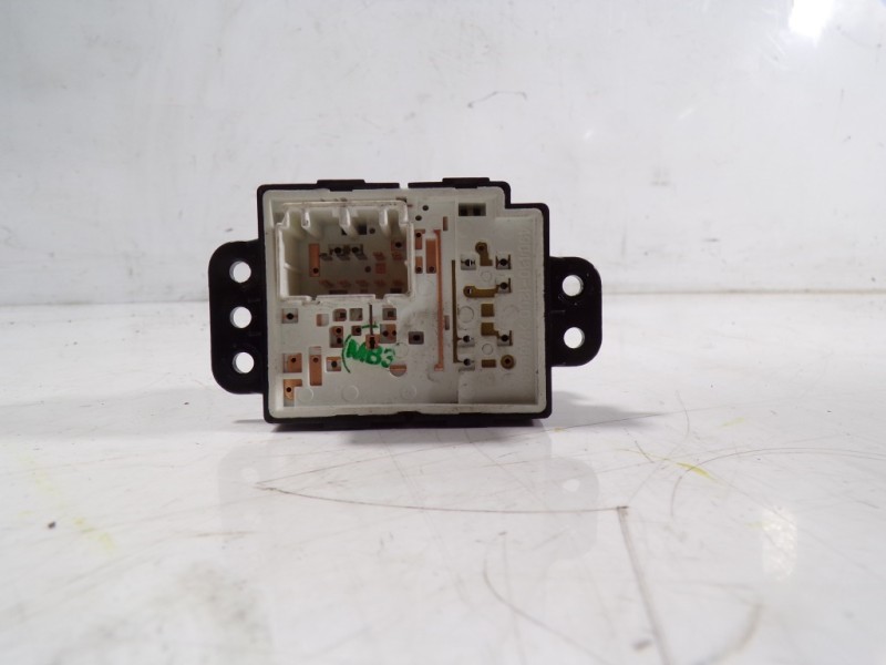 Recambio de mando retrovisor para kia cee´d 1.4 crdi cat referencia OEM IAM 93530A2050WK  