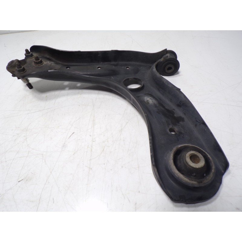 Recambio de brazo suspension inferior delantero derecho para volkswagen polo (6r1) 1.2 12v referencia OEM IAM 6R0407152F  