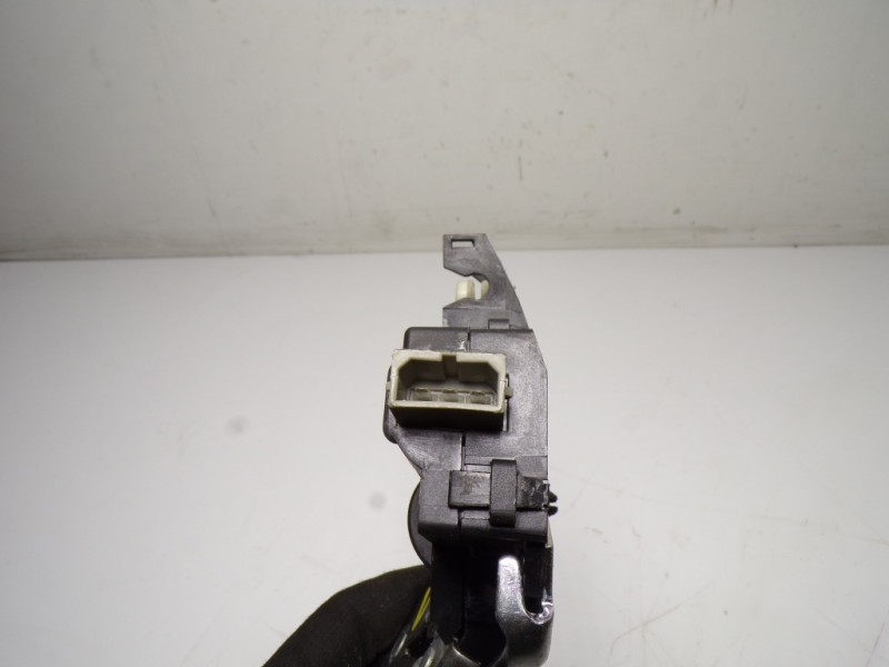 Recambio de cerradura maletero / porton para volkswagen cc (358) 2.0 tdi referencia OEM IAM 4F5827505D 4F5827505D 