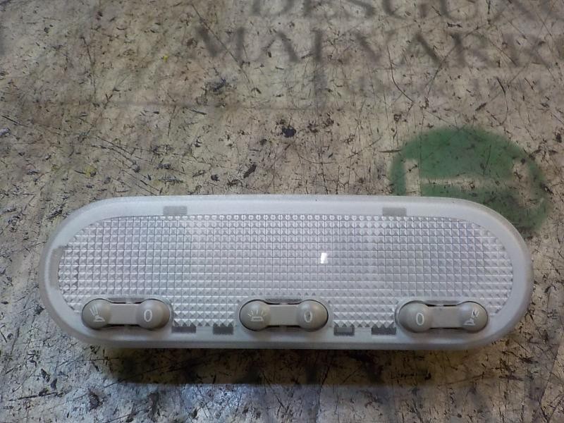 Recambio de piloto interior para nissan qashqai (j10) 1.5 dci turbodiesel cat referencia OEM IAM 26430BC00B  