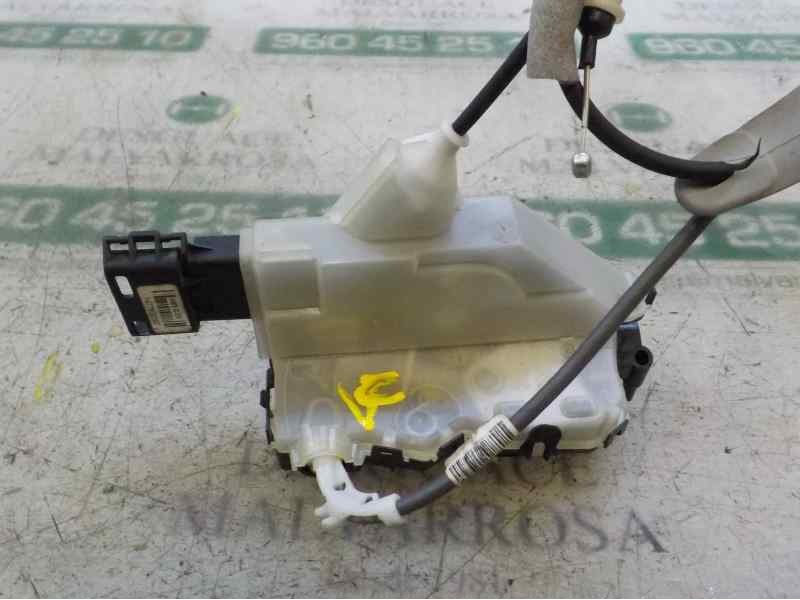 Recambio de cerradura puerta trasera izquierda para citroën c3 1.2 12v vti referencia OEM IAM 9812398580  