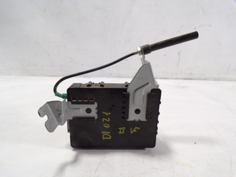 Recambio de modulo electronico para kia cee´d 1.4 crdi cat referencia OEM IAM 95400A2260 95400A2260 4C28861000