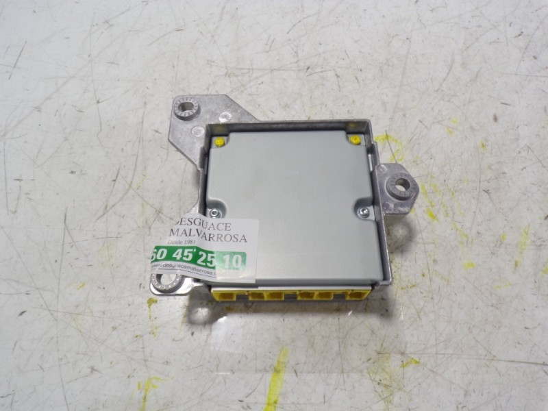 Recambio de centralita airbag para mazda 3 lim. () 2.2 turbodiesel cat referencia OEM IAM BRE757K30A BRE757K30A 