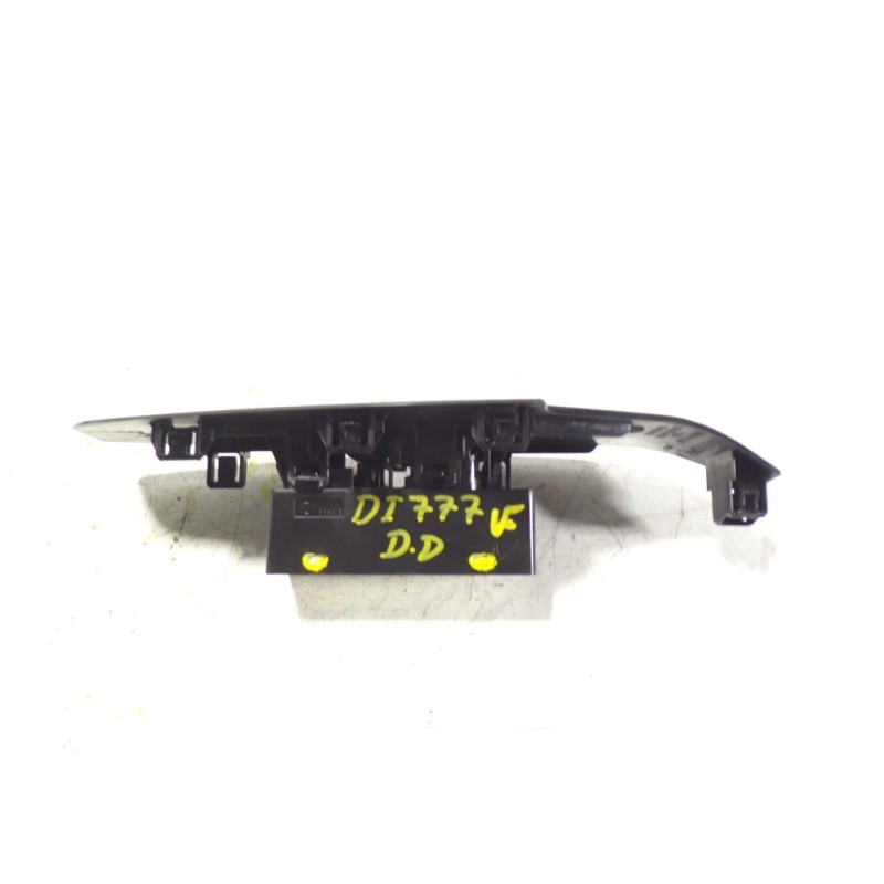 Recambio de mando elevalunas delantero derecho para mazda 3 lim. () 2.2 turbodiesel cat referencia OEM IAM BPN266370A BPN266370A