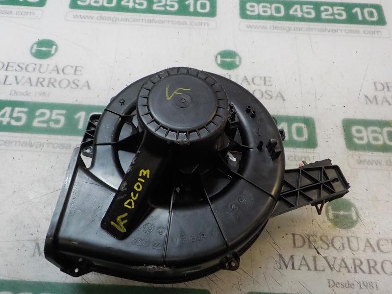 Recambio de motor calefaccion para skoda fabia active referencia OEM IAM 6R1819015A 6R1819015A 
