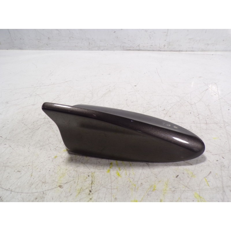 Recambio de antena para mazda 3 lim. () 2.2 turbodiesel cat referencia OEM IAM GML86693053  