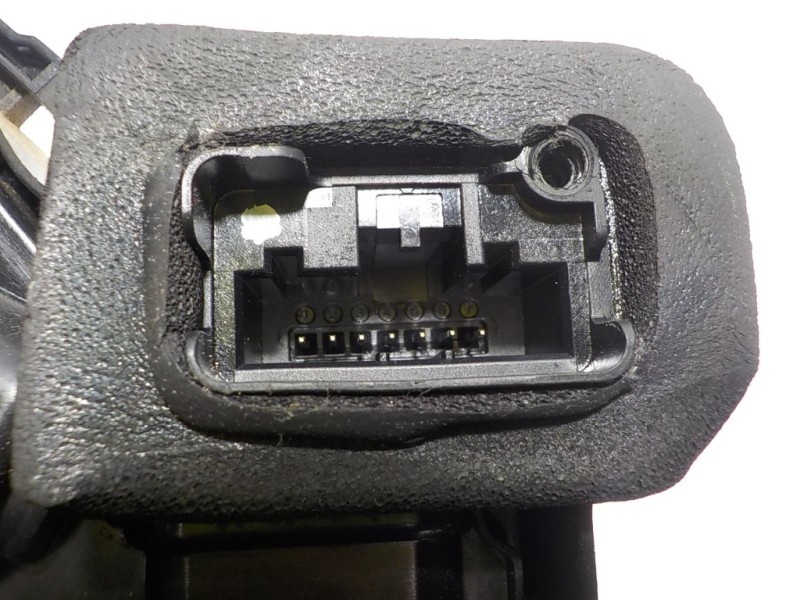 Recambio de cerradura puerta trasera derecha para volkswagen polo (6r1) 1.2 12v referencia OEM IAM 5K4839016F 46F5K4839016G 