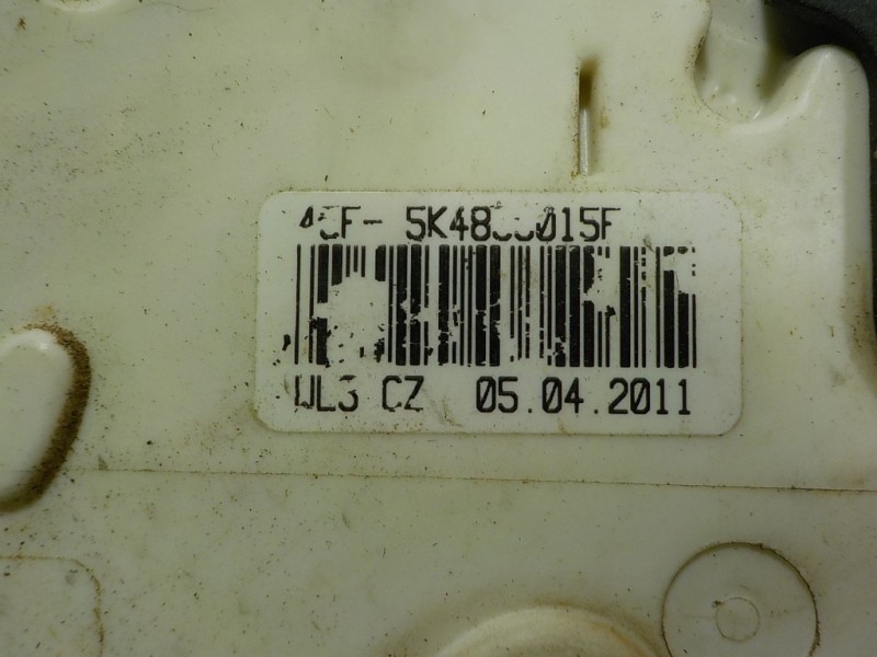 Recambio de cerradura puerta trasera izquierda para volkswagen polo (6r1) 1.2 12v referencia OEM IAM 5K4839015F  