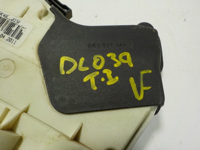 Recambio de cerradura puerta trasera izquierda para volkswagen polo (6r1) 1.2 12v referencia OEM IAM 5K4839015F  