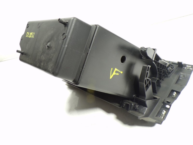 Recambio de guantera para renault clio v 1.5 blue dci diesel fap referencia OEM IAM  681081071R 