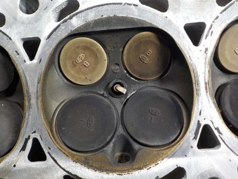 Recambio de culata para kia cee´d 1.6 gdi cat referencia OEM IAM   