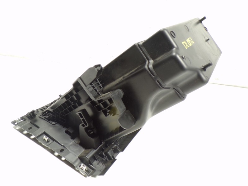 Recambio de guantera para renault clio v 1.5 blue dci diesel fap referencia OEM IAM  681081071R 