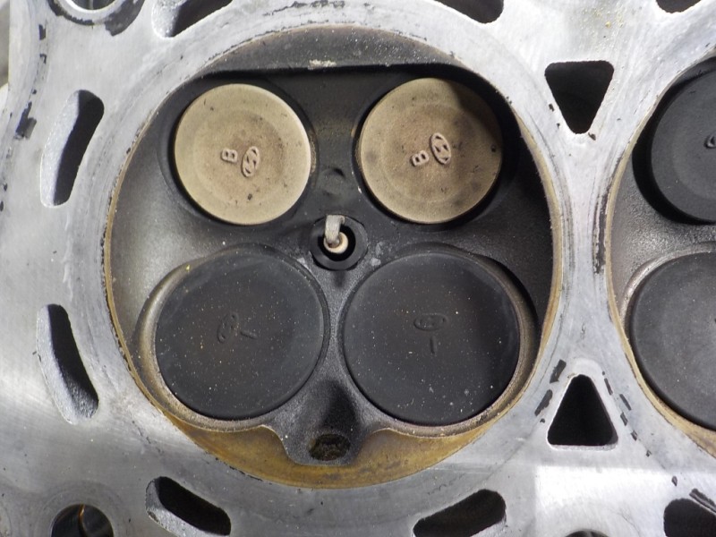 Recambio de culata para kia cee´d 1.6 gdi cat referencia OEM IAM   