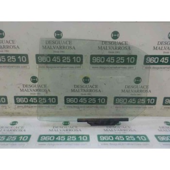 CRISTAL PUERTA TRASERO DERECHO 834101Y011 