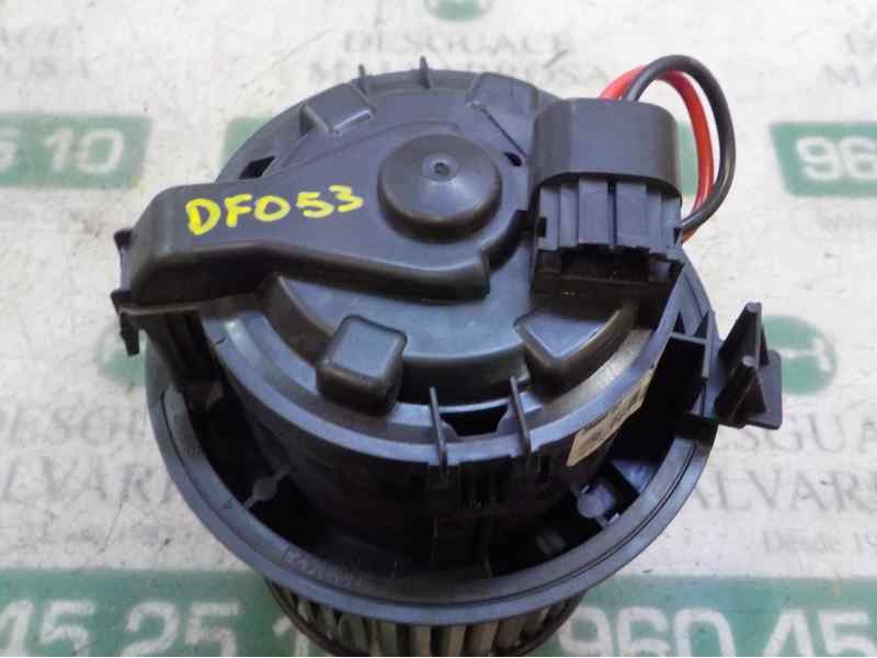 Recambio de motor calefaccion para citroën c3 1.2 12v vti referencia OEM IAM 1608182080  
