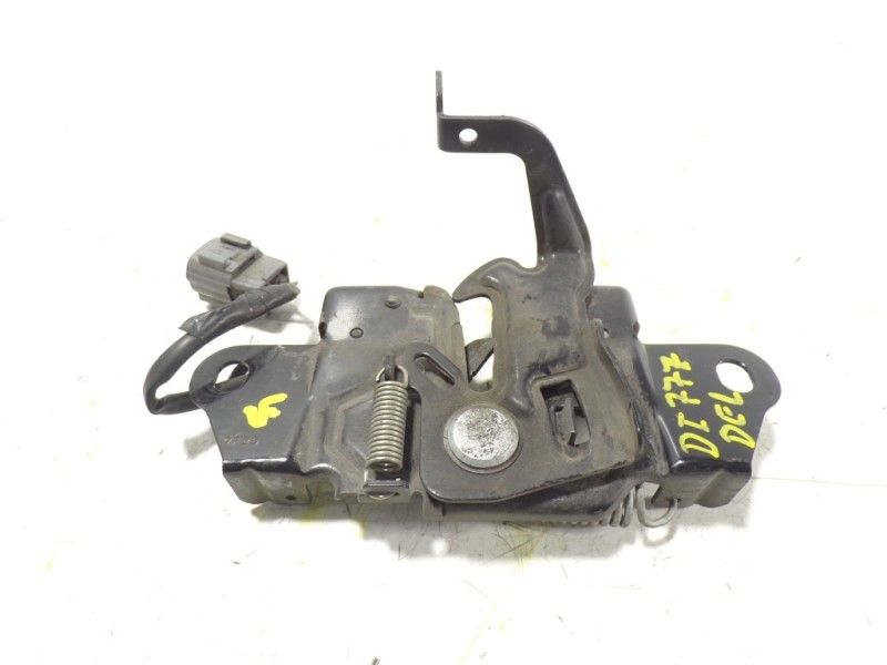 Recambio de cerradura capot para mazda 3 lim. () 2.2 turbodiesel cat referencia OEM IAM BHN956620A  