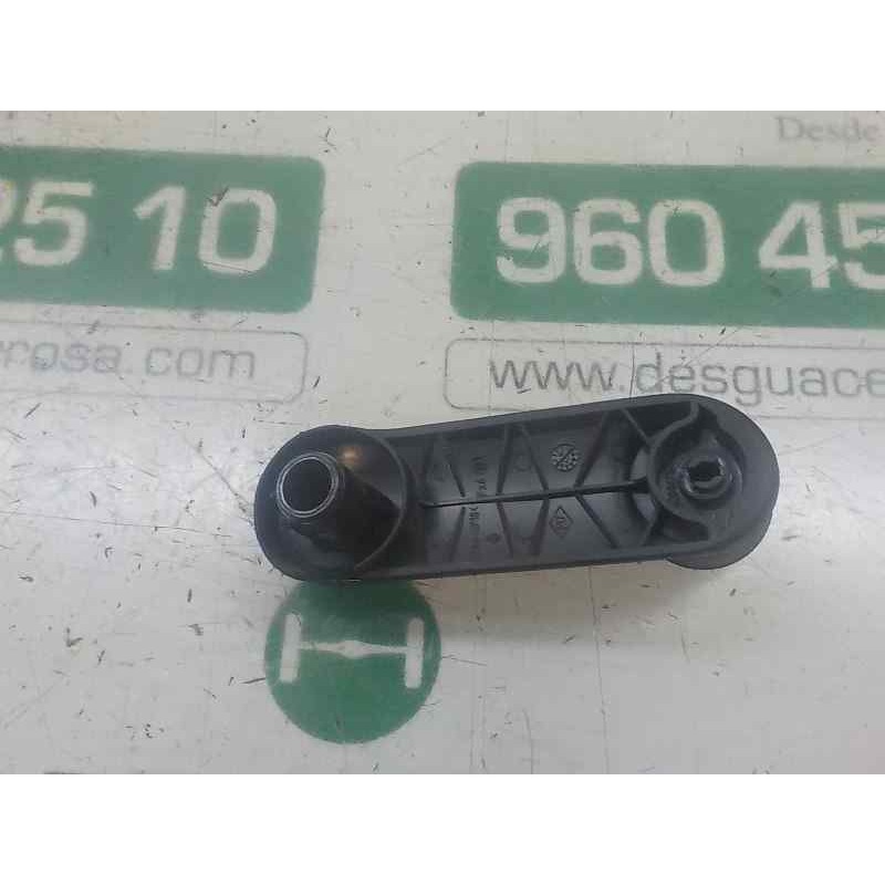 Recambio de maneta elevalunas delantera derecha para dacia dokker 1.6 cat (bivalent. gasolina / gpl) referencia OEM IAM   