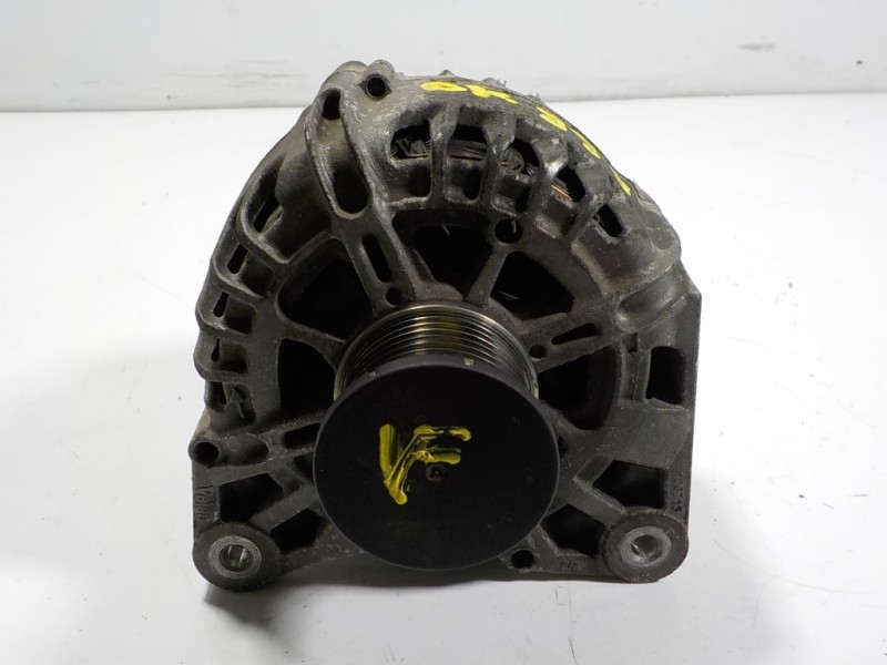 Recambio de alternador para renault megane iii berlina 5 p 1.2 16v referencia OEM IAM 8200849752 8200849752C 