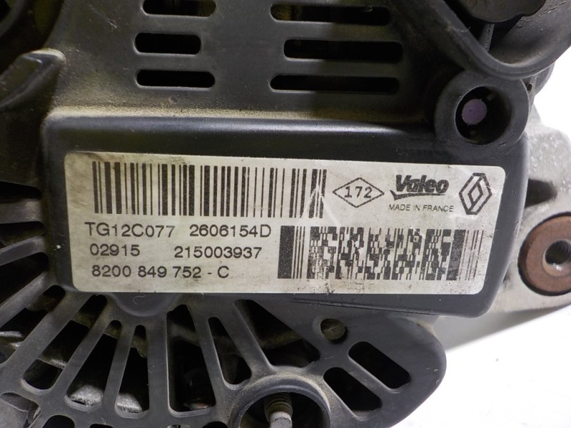 Recambio de alternador para renault megane iii berlina 5 p 1.2 16v referencia OEM IAM 8200849752 8200849752C 