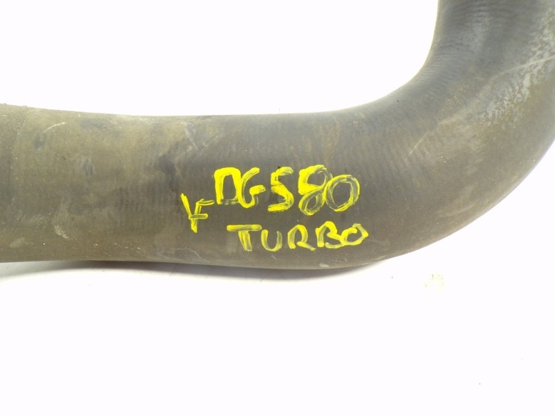 Recambio de tubo intercooler para opel insignia sports tourer 2.0 16v cdti referencia OEM IAM 835690  