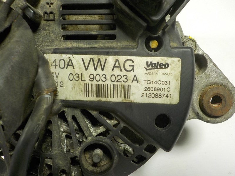 Recambio de alternador para volkswagen golf vi (5k1) 1.6 tdi dpf referencia OEM IAM  03L903023A 