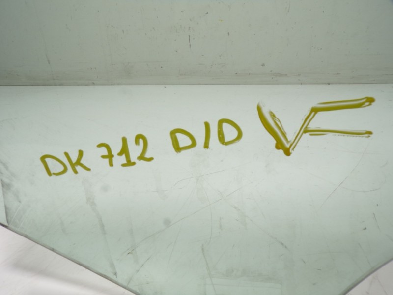 Recambio de cristal puerta delantero derecho para volkswagen cc (358) 2.0 tdi referencia OEM IAM 3C8845202C  