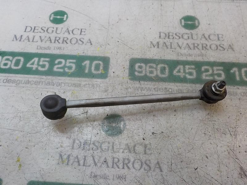 Recambio de tirante delantero derecho para skoda fabia active referencia OEM IAM 6R0411315  