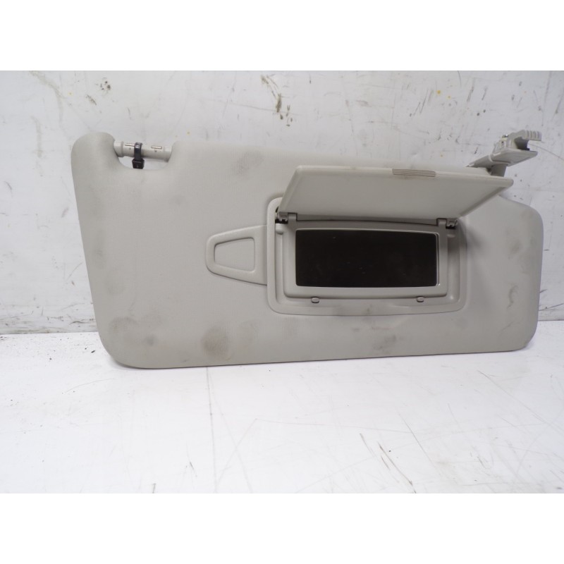 Recambio de parasol derecho para mercedes-benz clase c (w205) familiar 2.1 cdi cat referencia OEM IAM A20581074047M94  