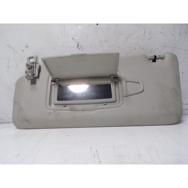 Recambio de parasol izquierdo para mercedes-benz clase c (w205) familiar 2.1 cdi cat referencia OEM IAM A20581073047M94  