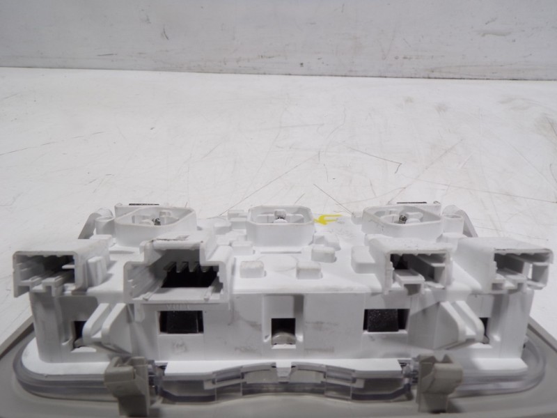 Recambio de piloto interior para toyota proace city 1.2 12v referencia OEM IAM   