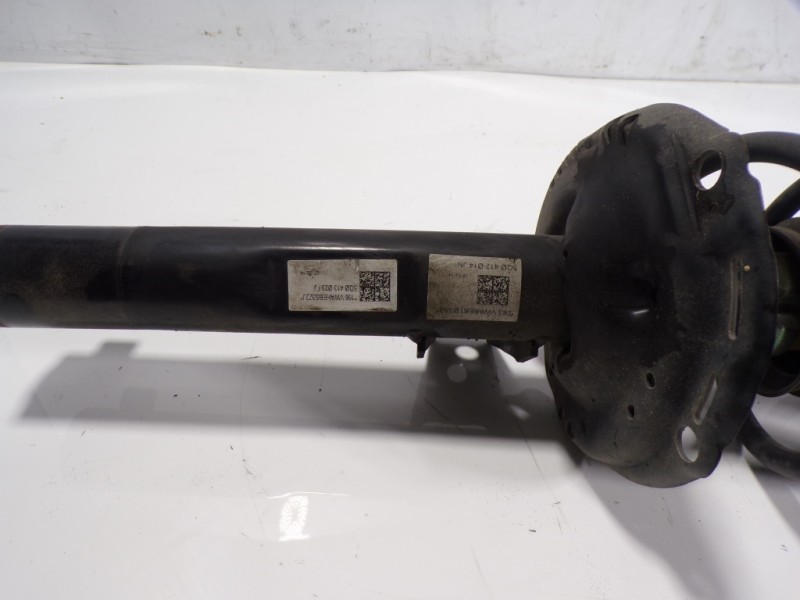 Recambio de amortiguador delantero izquierdo para skoda octavia lim. (5e3) active referencia OEM IAM 5Q0413023FJ 5Q0413023FJ 