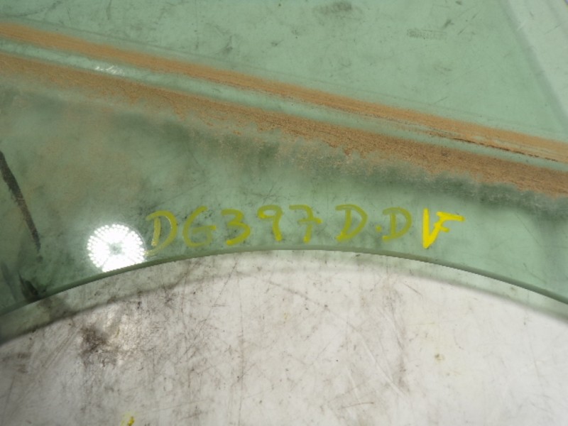 Recambio de cristal puerta delantero derecho para nissan micra v (k14) 0.9 cat referencia OEM IAM 803005FA0A  