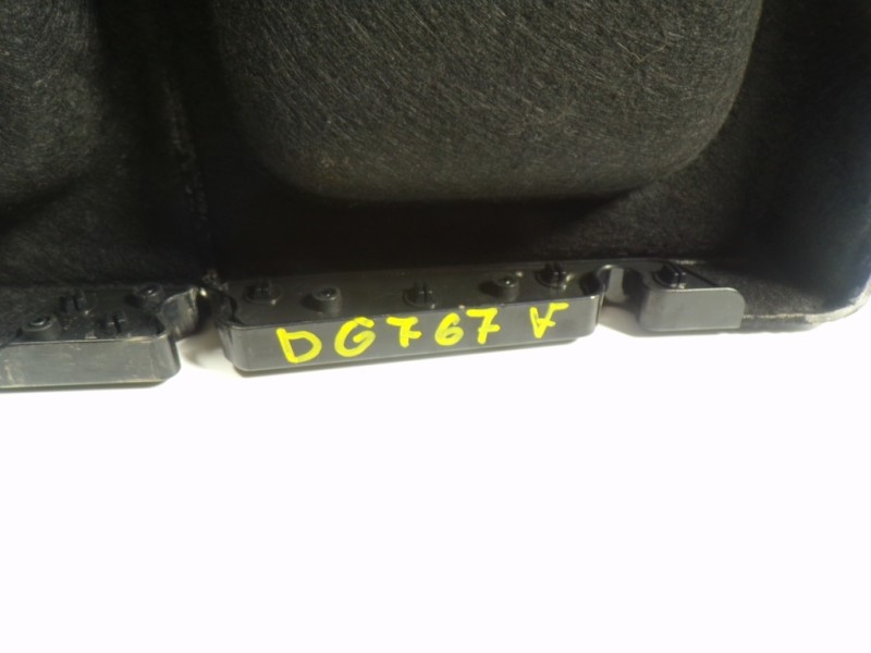 Recambio de bandeja trasera para skoda octavia lim. (5e3) active referencia OEM IAM 5E58677696V0  